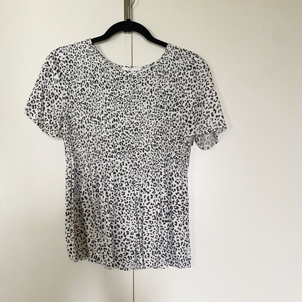 Urban Romantics Short Sleeve Top
